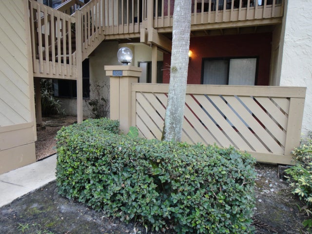 Photo of Listing #R11160559