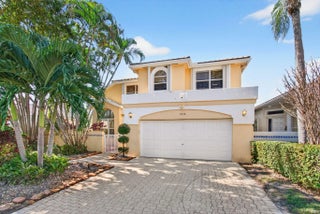 Photo of Listing #R11160571