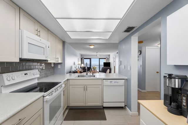 3 of 27 - 10310 S Ocean Drive #609, Jensen Beach, FL