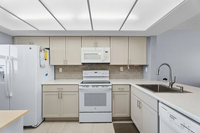 4 of 27 - 10310 S Ocean Drive #609, Jensen Beach, FL