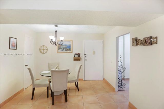 3 of 48 - 6600 Cypress Road #105, Plantation, FL