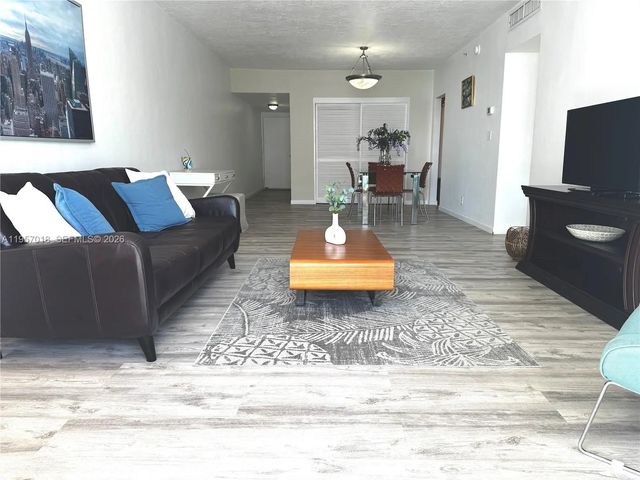 4 of 50 - 3000 S Ocean Drive #1006, Hollywood, FL