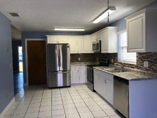 Photo of Listing #R11160709