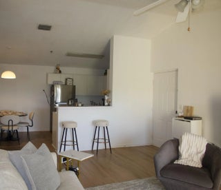 Photo of Listing #R11160731