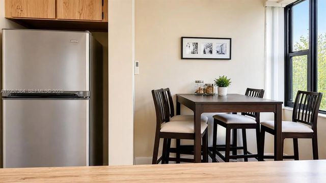 5 of 40 - 6800 Cypress Road #501, Plantation, FL