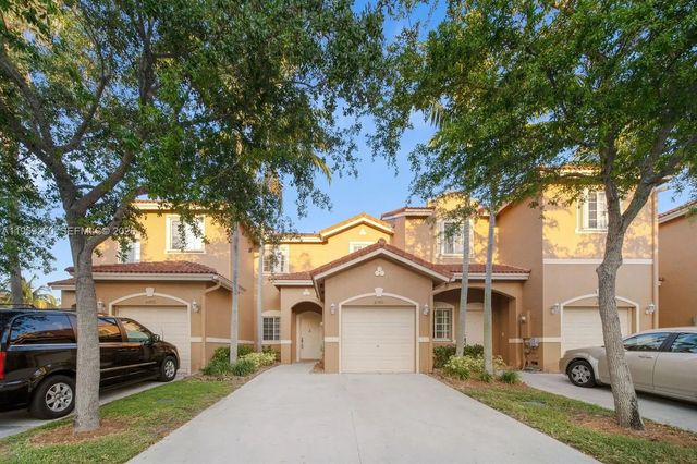 21459 Sw 86th Place, Cutler Bay