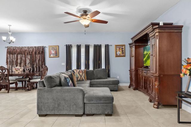 4 of 39 - 1585 Sw Merchant Lane, Port St. Lucie, FL