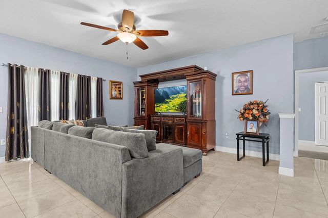 5 of 39 - 1585 Sw Merchant Lane, Port St. Lucie, FL