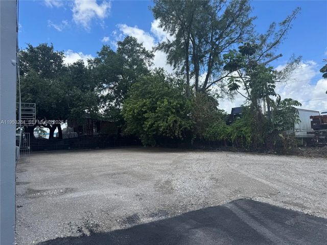 4 of 15 - N/A, Miami, FL