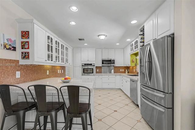 5 of 23 - 7950 Sw 161st Street, Palmetto Bay, FL