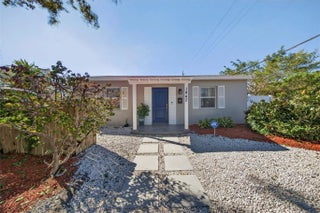 Photo of Listing #F10550093