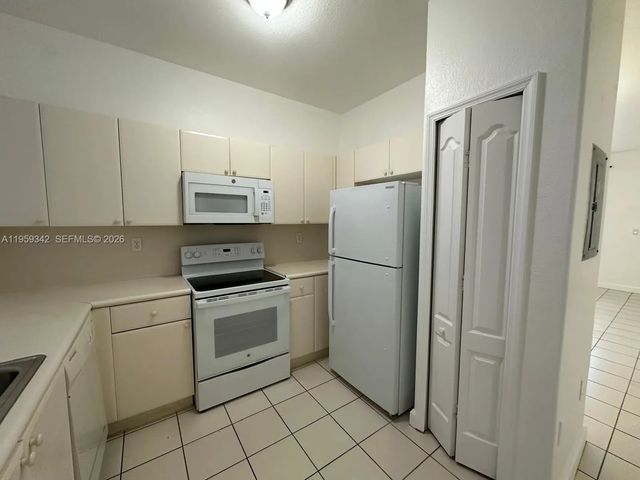 5 of 22 - 1661 Se 29th Court #104, Homestead, FL