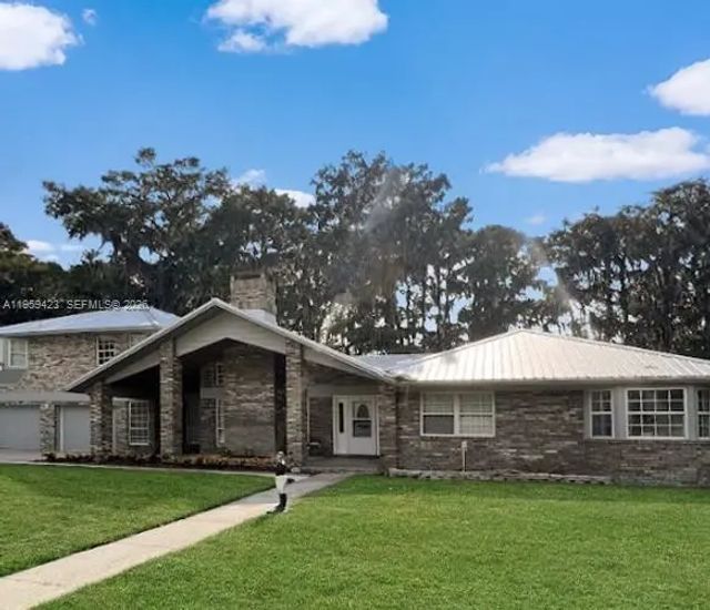 15618 Se Us Highway 301, 