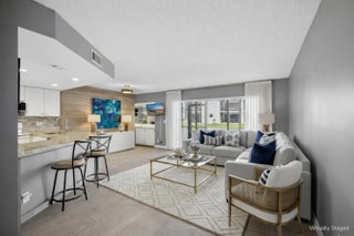 Photo of Listing #R11160845