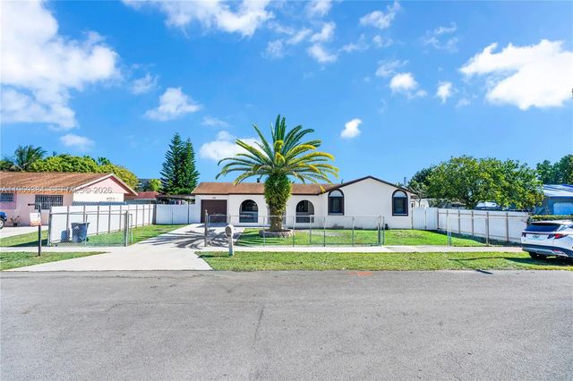 2 of 29 - 28705 Sw 142nd Court, Homestead, FL