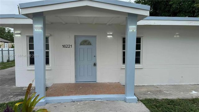 5 of 27 - 16221 E Bunche Park Drive, Miami Gardens, FL