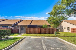 Photo of Listing #F10550281