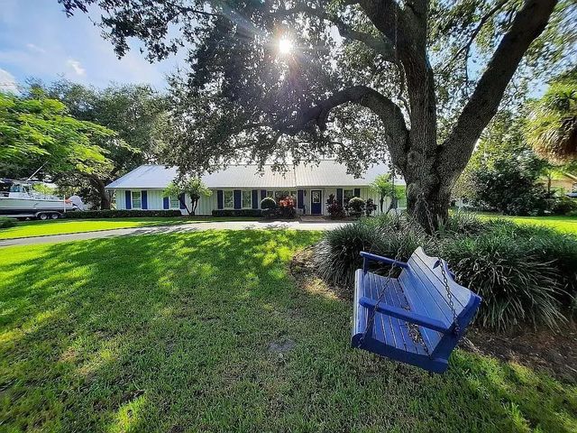 4 of 50 - 155 31st Avenue, Vero Beach, FL