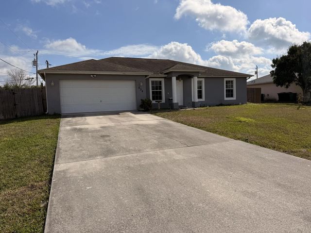4 of 26 - 634 Sw Millard Drive, Port St. Lucie, FL