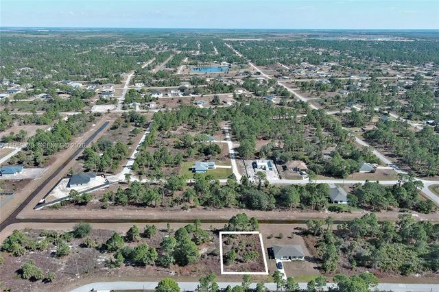 2 of 41 - 943 Foxdale Avenue, Lehigh Acres, FL