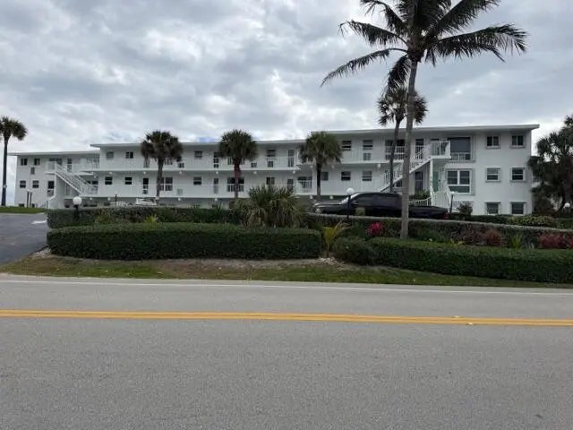 2 of 34 - 1043 Hillsboro Mile #18c, Hillsboro Beach, FL