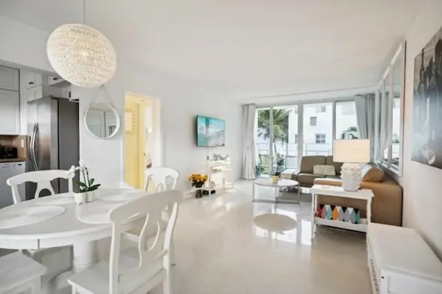 5 of 34 - 1043 Hillsboro Mile #18c, Hillsboro Beach, FL