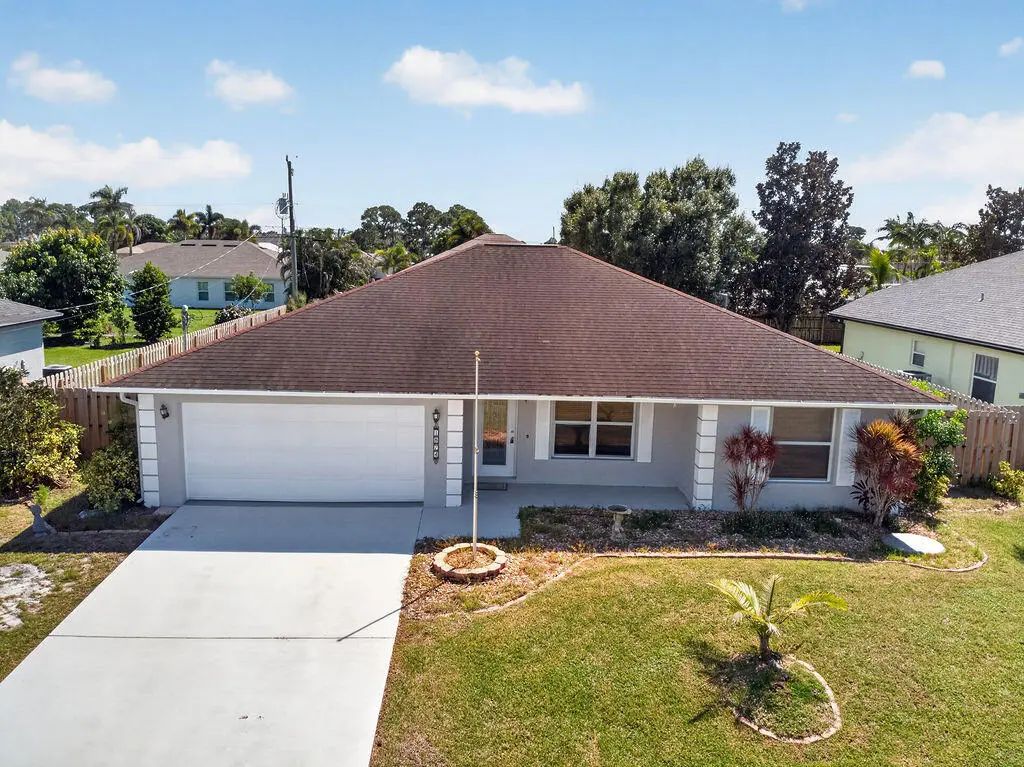 1874 Sw Capehart Avenue, Port St. Lucie