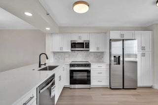 Photo of Listing #R11160946