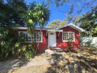 Photo of Listing #R11160949