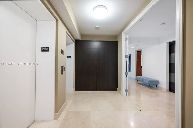 3 of 62 - 3201 Ne 183rd Street #2906, Aventura, FL