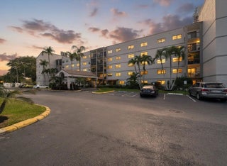 Photo of Listing #F10550491