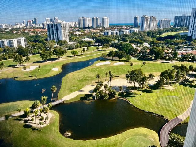 20379 W Country Club Drive #1932, Aventura