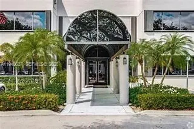 14261 Commerce Way, Miami Lakes
