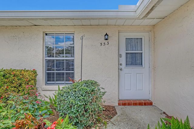 553 Covered Bridge Boulevard, Lake Worth