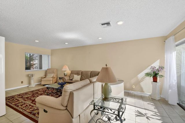 5 of 42 - 6730 Starkeys Place, Lake Worth, FL