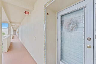 Photo of Listing #R11161112