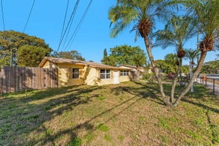 Photo of Listing #F10550615