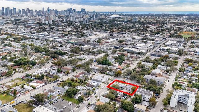2610 Nw 23rd Avenue, Miami
