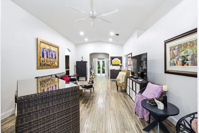 4 of 36 - 340 Hammocks Trail, Greenacres, FL