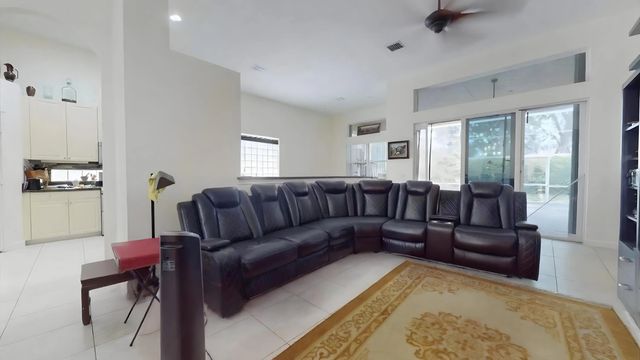 3 of 15 - 10072 Armani Drive, Boynton Beach, FL