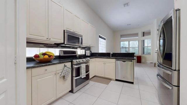 4 of 15 - 10072 Armani Drive, Boynton Beach, FL