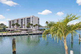 Photo of Listing #R11161189