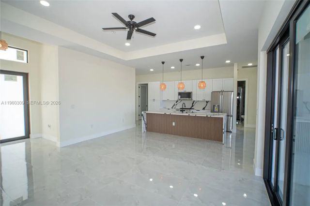 5 of 23 - 2903 E 17th Street, Lehigh Acres, FL