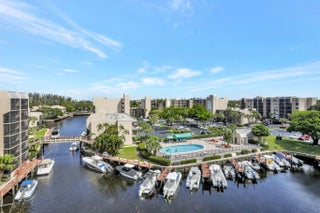 Photo of Listing #R11161211