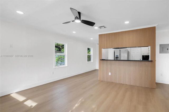 4 of 21 - 1320 N Andrews Avenue, Fort Lauderdale, FL