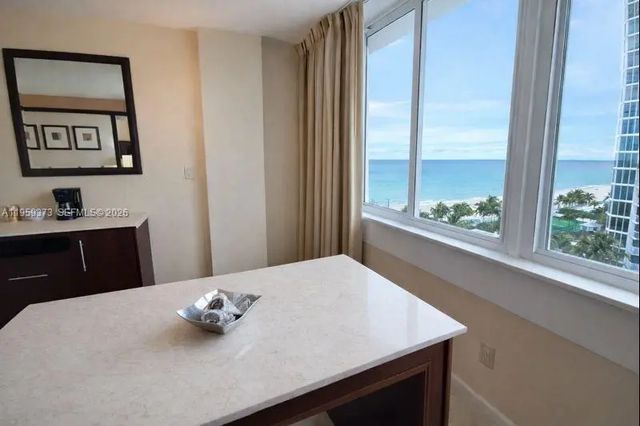 3 of 11 - 19201 Collins Avenue #707, Sunny Isles Beach, FL