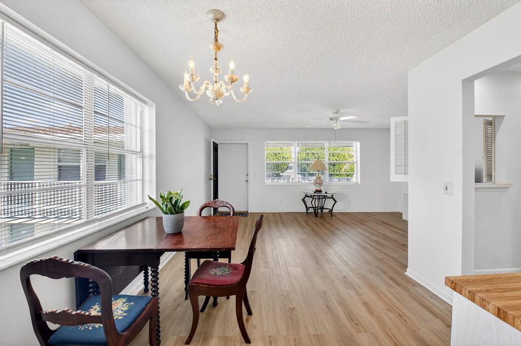 480  Horizon W #205, Boynton Beach