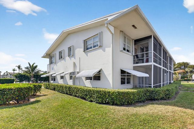 4 of 43 - 480  Horizon W #205, Boynton Beach, FL