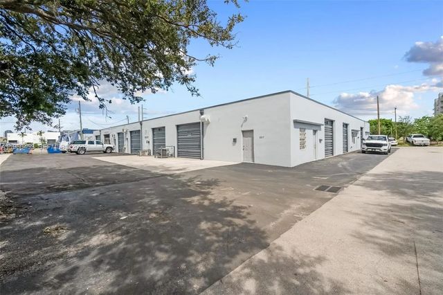 2 of 48 - 201 Sw 21st Street, Fort Lauderdale, FL