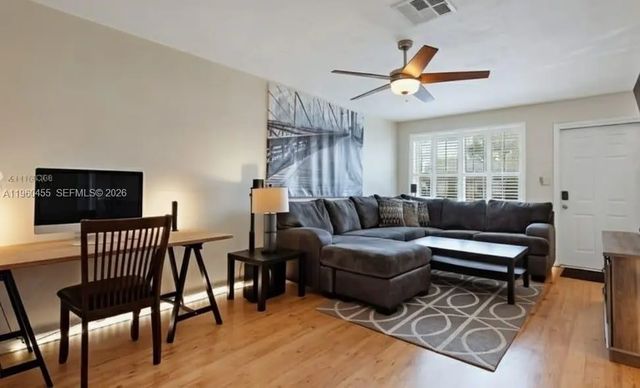 4 of 14 - 8069 Sw 19th Court, Davie, FL